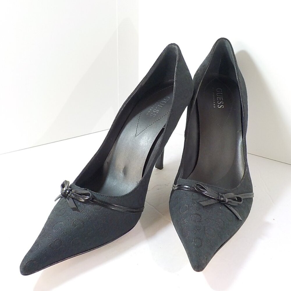 GUESS, Black Logo Motif High Heel Pumps with Bow Accent